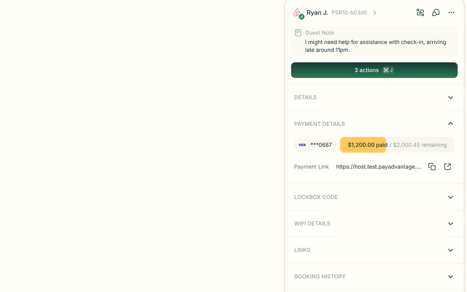 Booking sidebar showing a guest note, Visa card with paid and remaining amounts, payment link, lockbox and Wi-Fi sections